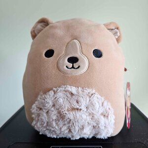 NWT 8" Greta the brown bear Squishmallow